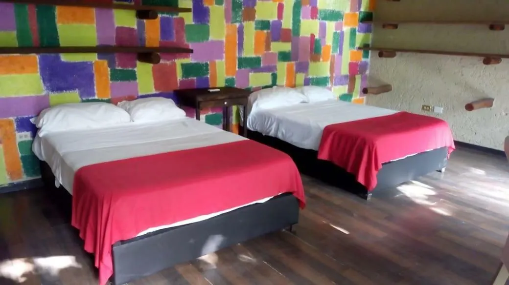 Alojamento de Acomodação e Pequeno-almoço Aldea Del Sol Hotel Cancún